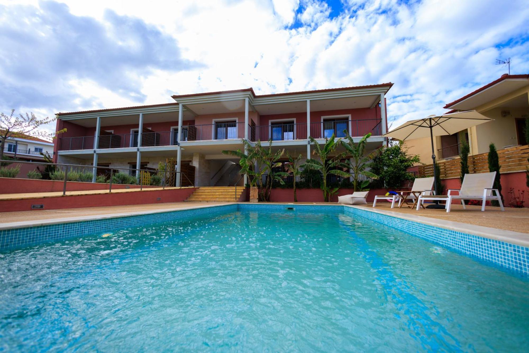 Samari Hotel *